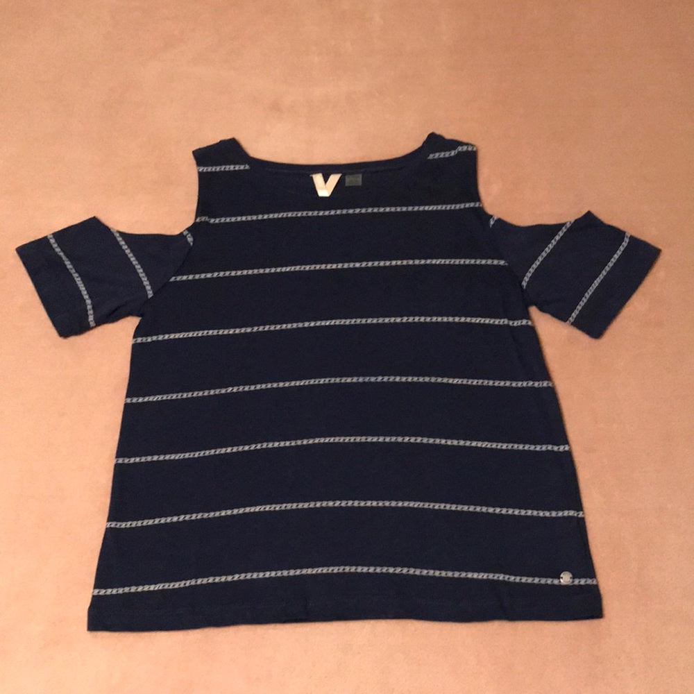 NWOT Roxy cold shoulder tank t-shirt braided rope pattern. Dark blue. Size XS.